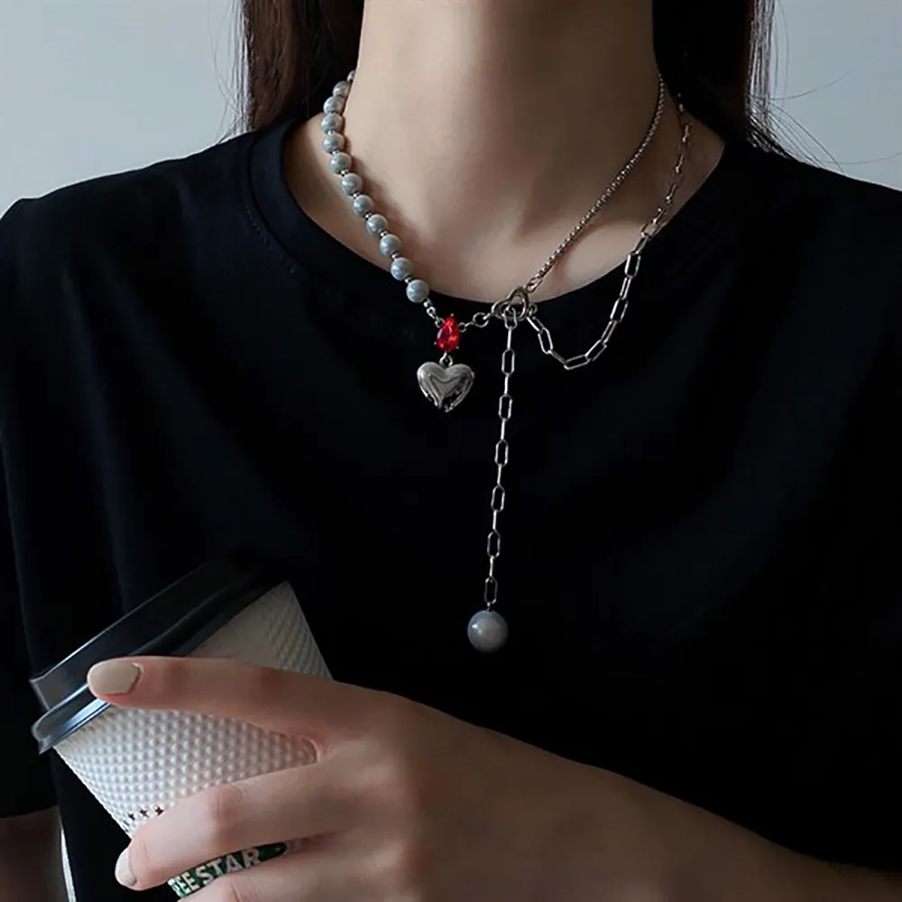 Ảnh Vòng Cổ Mushroom Lee Ngọc Trai Dạ Quang Pha Lê Đỏ Broken Heart 4