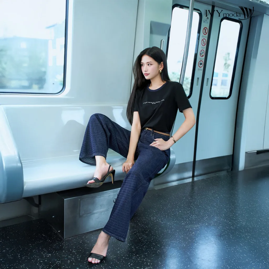 Ảnh Wide Leg Jeans - Quần denim ống suông, Quần công sở dạo phố nữ IVY moda MS 25M9085 1