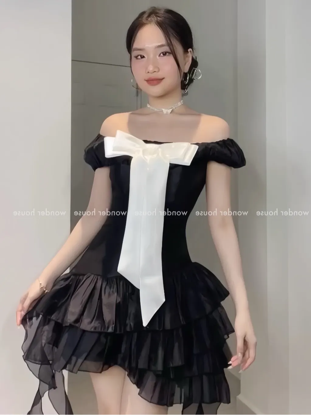 Ảnh Wonderhouse Michin Dress Đầm thiết kế trễ vai xòe dự tiệc sang trọng 2