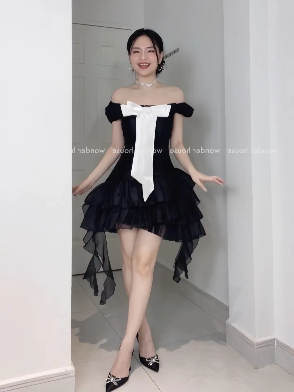 Ảnh Wonderhouse Michin Dress Đầm thiết kế trễ vai xòe dự tiệc sang trọng 3