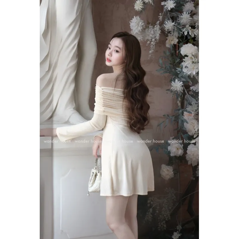 Ảnh Wonderhouse Minxy Dress đầm trễ vai tay dài chất vải thun gân dạo phố nữ tính 4