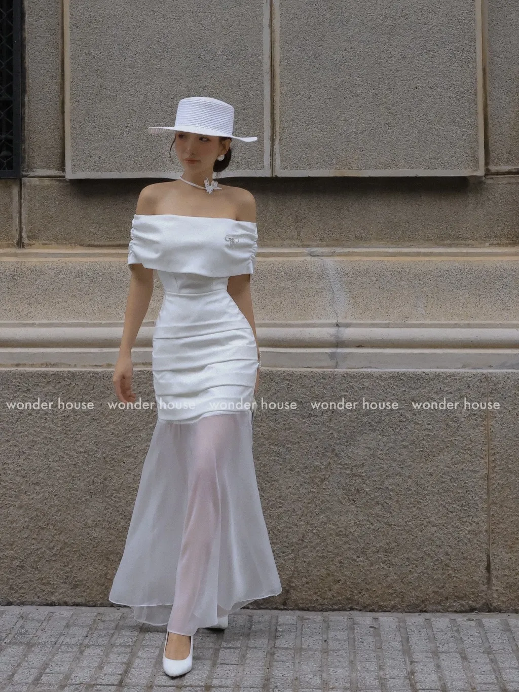 Ảnh Wonderhouse Vanila Dress đầm trễ vài dáng dài dự tiệc sang chảnh chất vải dày dặn 2