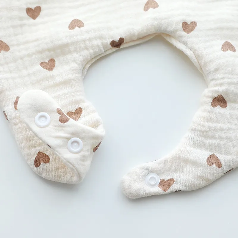 Ảnh Yếm Tròn Hình Hoa Xô Muslin Siêu Mềm, Mịn Cho Bé Từ Sơ Sinh Đến Khi Ăn Dặm 4