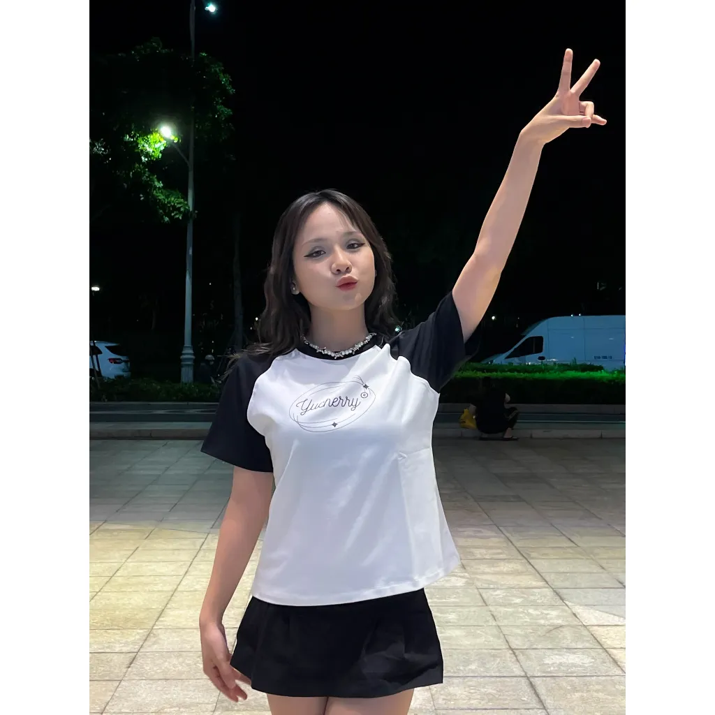 Ảnh YU CHERRY | Áo thun Baby Tee nữ cotton 4 chiều tay ngắn Yu Galaxy Babytee YP007 3