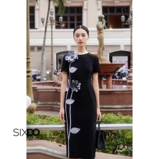 Đầm đen ôm hoa 3D thủ công SIXDO (Black 3D Flower Woven Pencil Dress)