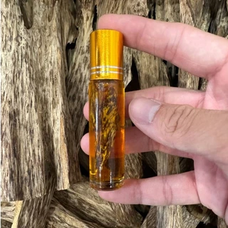 Dầu gió ngâm trầm hương Xưởng Mộc Việt - Lọ 12ml