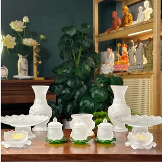 Bộ Thờ Cúng Bình Hoa , Lư Nhang , Đĩa, Chung , Án, Màu Trắng Lưu Ly - Tuệ Nga