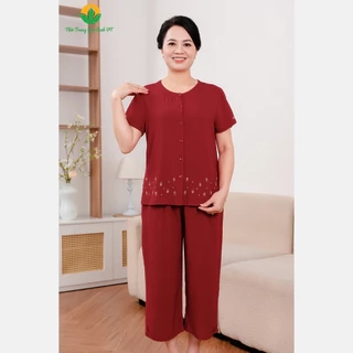 Bộ quần áo lanh trung niên ,quần lửng áo cộc tay mở khuy thêu họa tiêt B26.5091